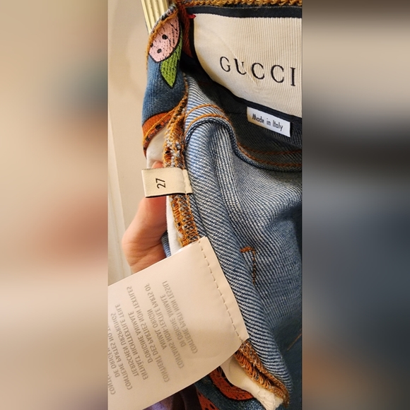 NWT Authentic Gucci Jeans w/ Strawberry Print - Picture 3 of 12